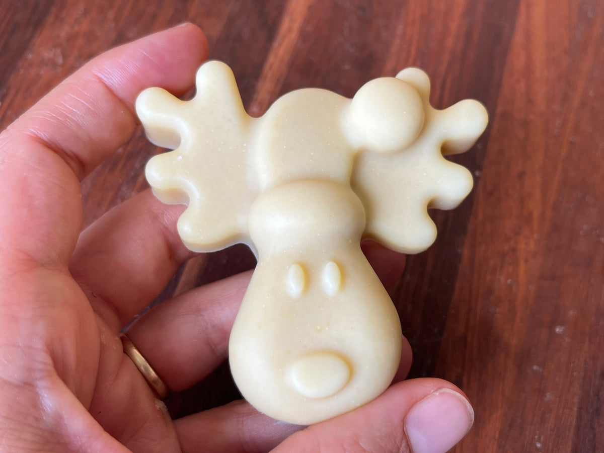 Christmas soap, handmade artisan goats milk and honey reindeer soap 50g