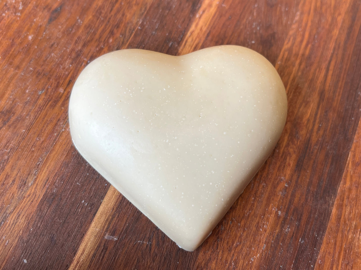 Lavender and honey heart shaped soap 70g