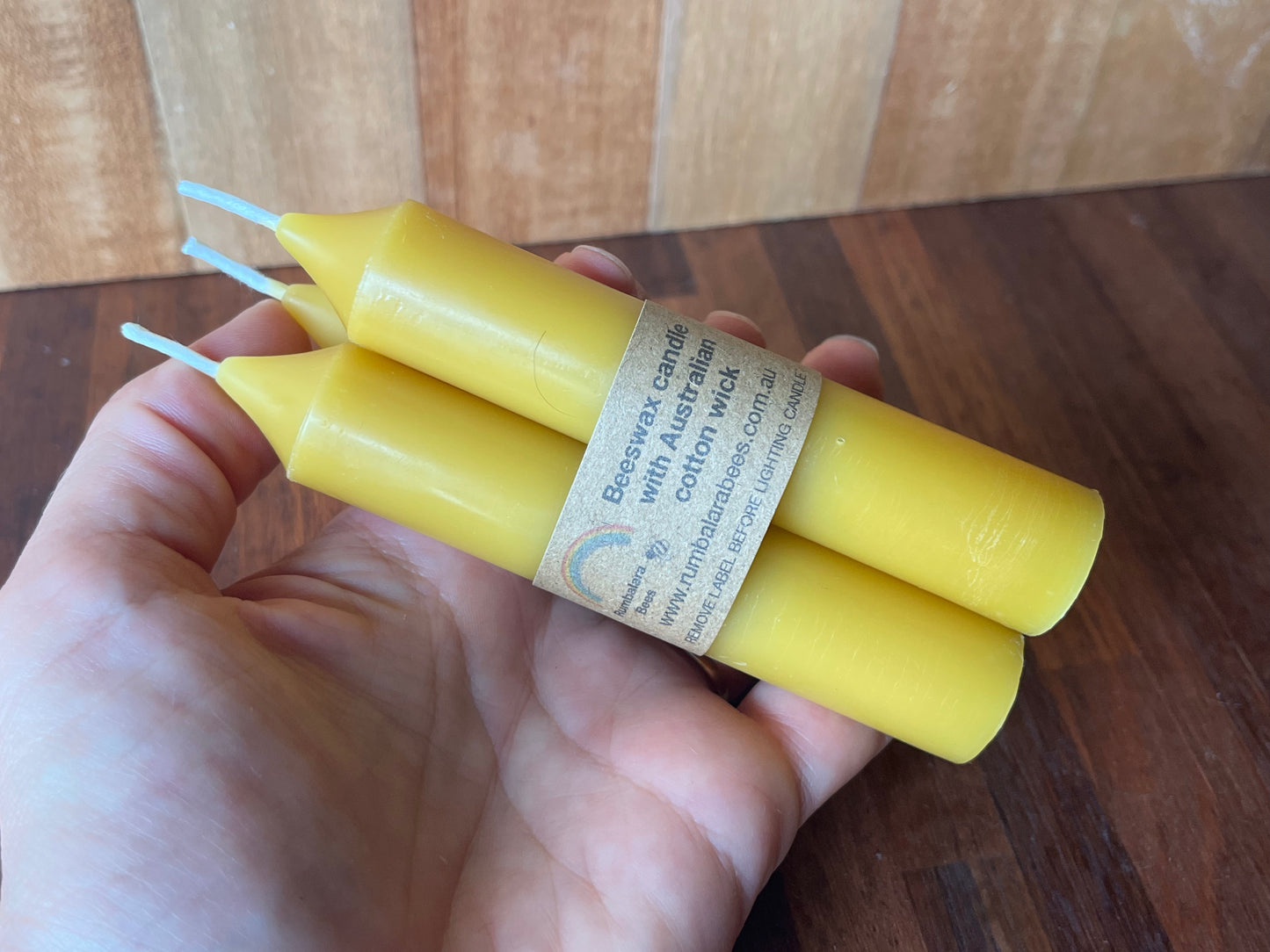 Beeswax short dinner candle x3