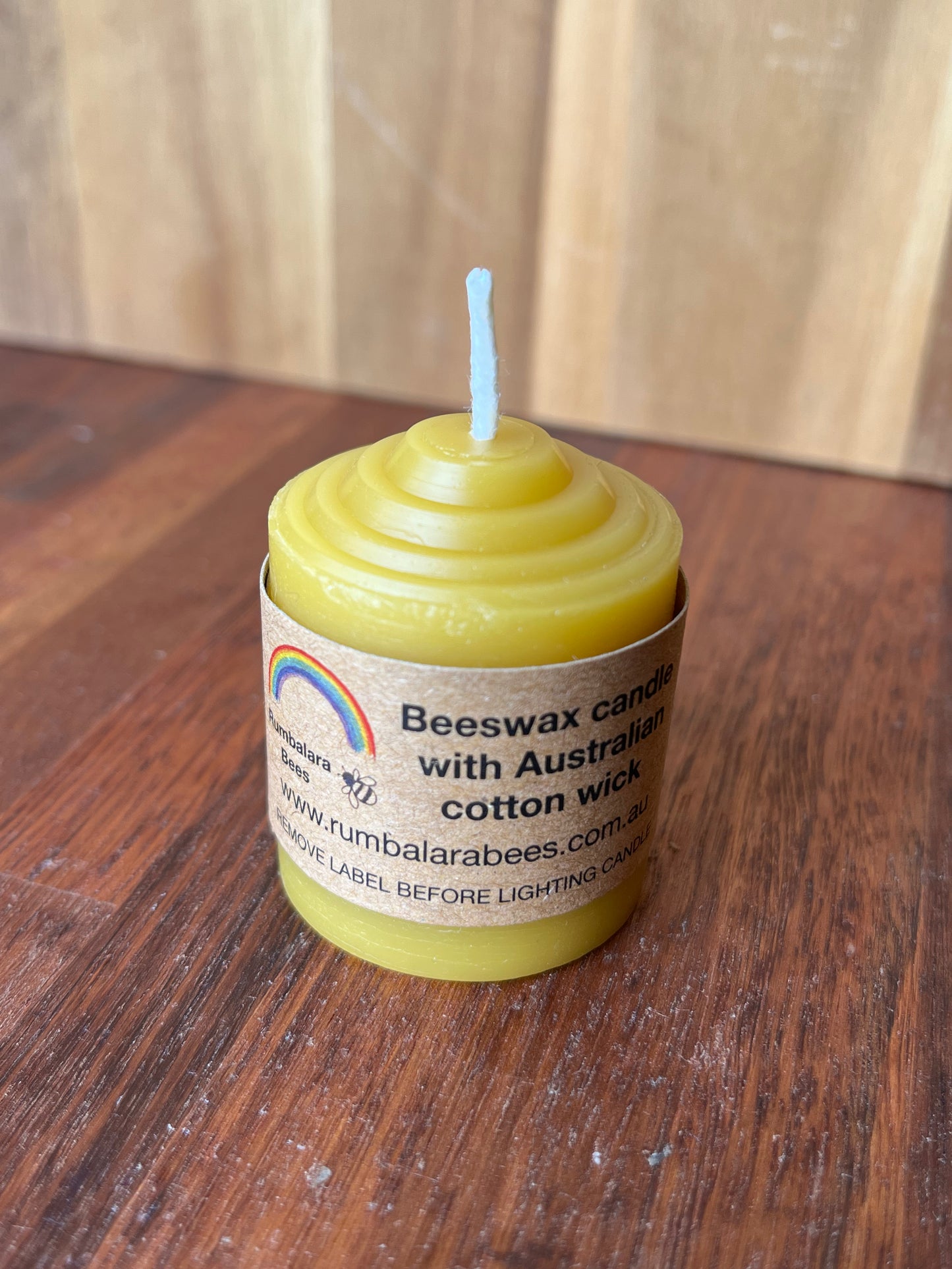 Beeswax votive candle