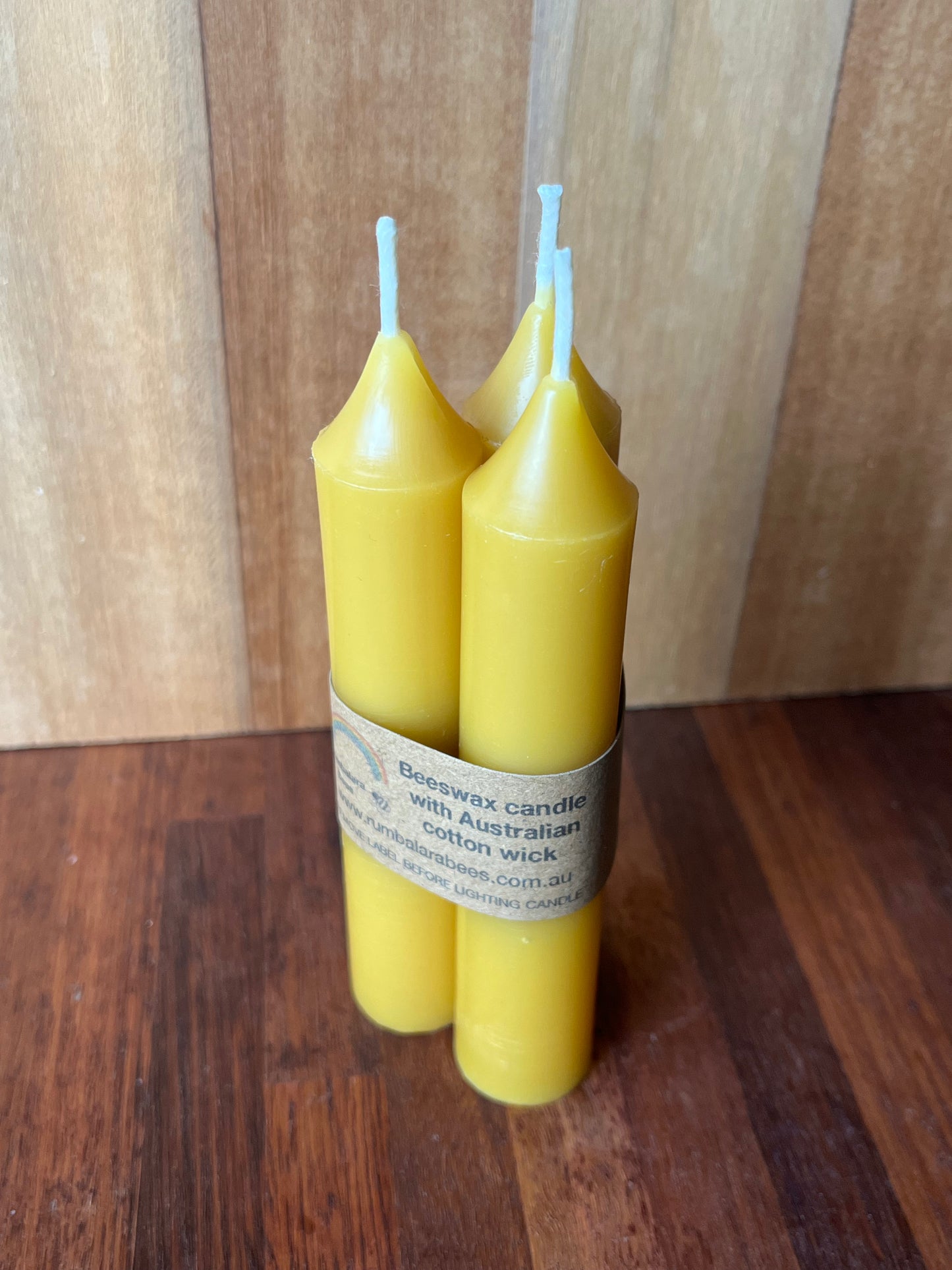 Beeswax short dinner candle x3
