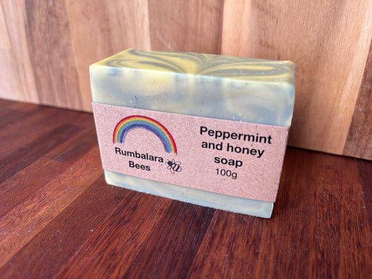 Peppermint and honey soap 100g