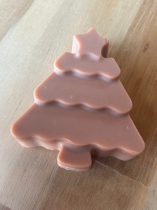 Red clay, lemon myrtle and honey Christmas tree soap 50g