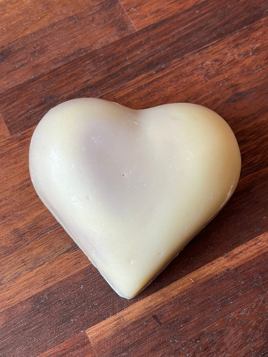 Lavender and honey heart shaped soap 70g