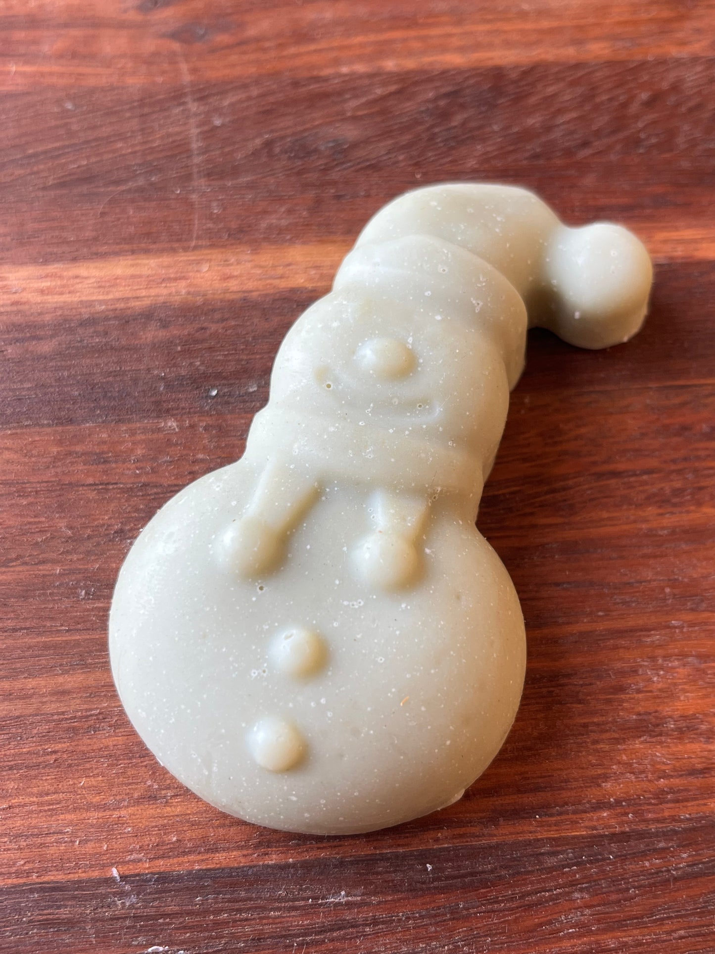 Eucalyptus, green clay and honey Christmas snowman soap 50g
